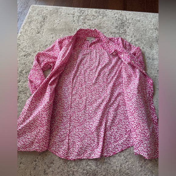 J Crew Pink Floral Button-Up Shirt in 100% cotton. Size 0 - Picture 4 of 6